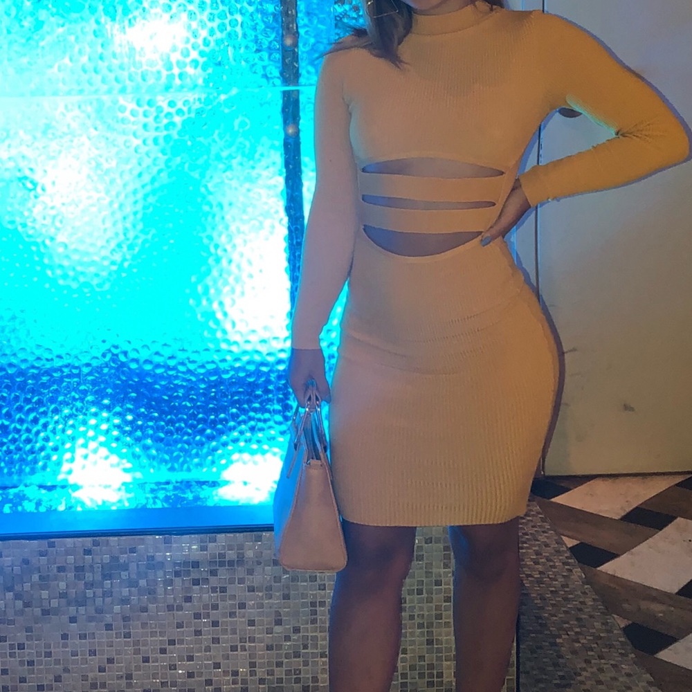 Yellow cut out long sleeve dress